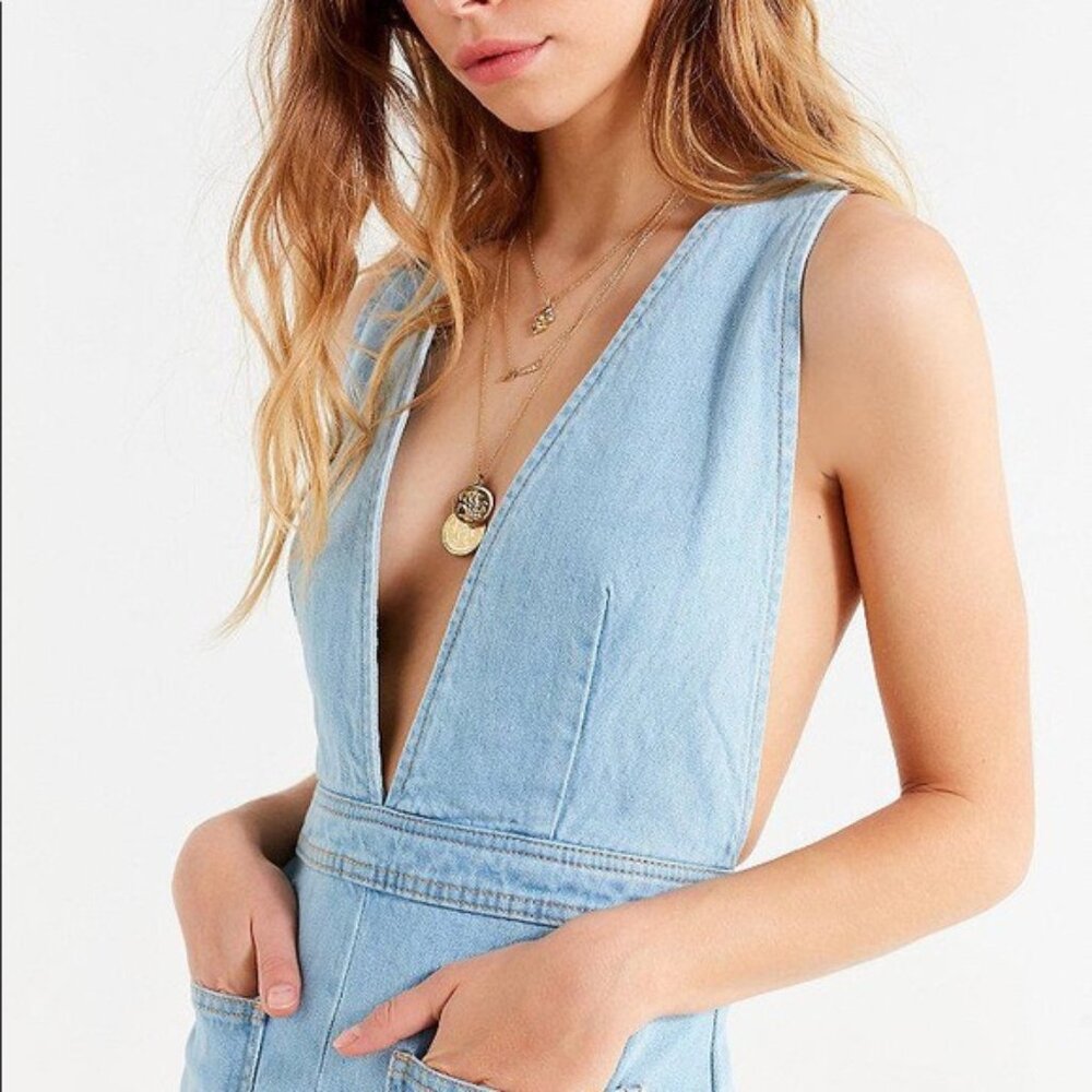 Urban Outfitters BDG Plunge Denim Overall Dress - Picture 2 of 9